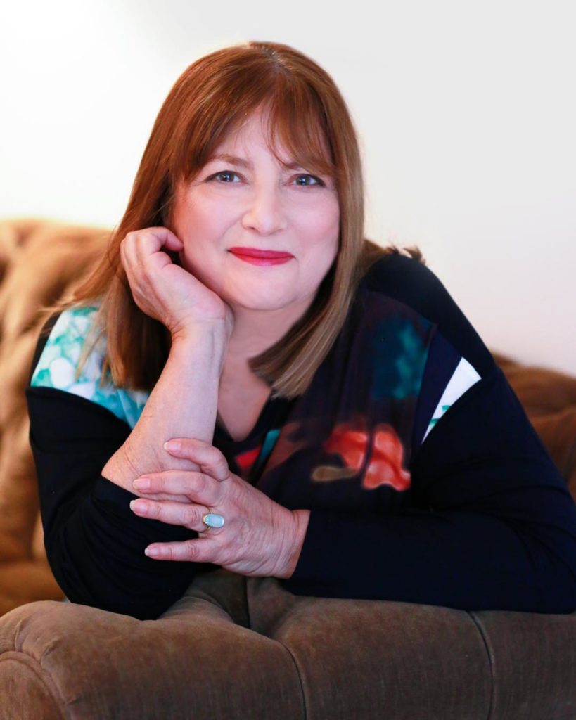 Is alice hoffman married picture